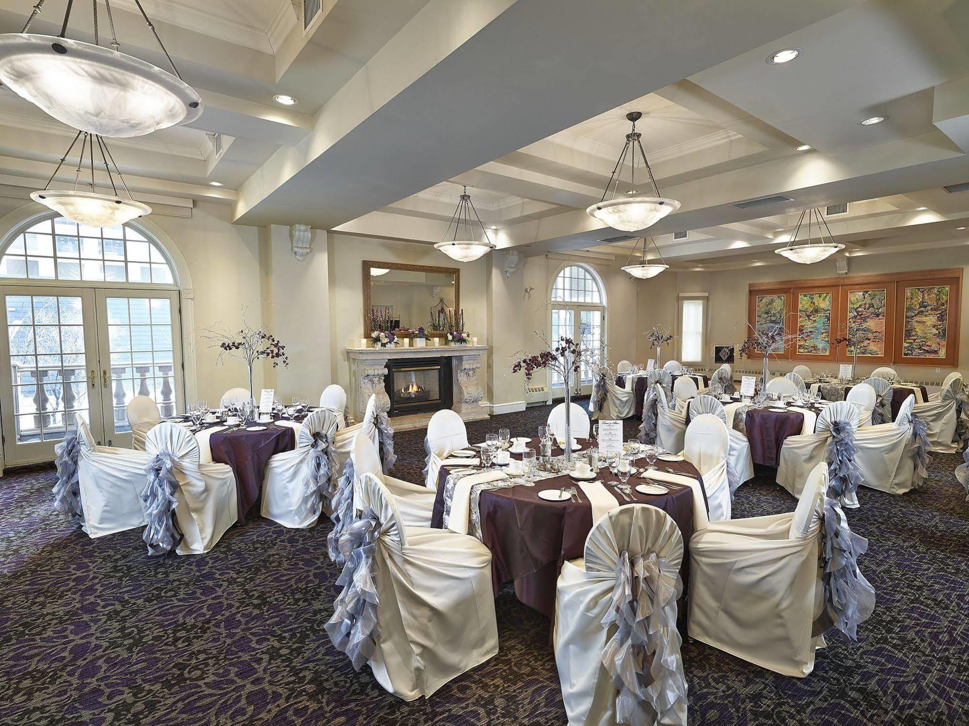 Union Bank Inn Edmonton Extérieur photo
