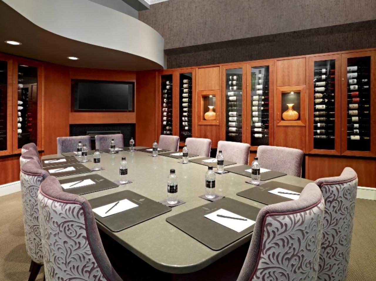Union Bank Inn Edmonton Extérieur photo