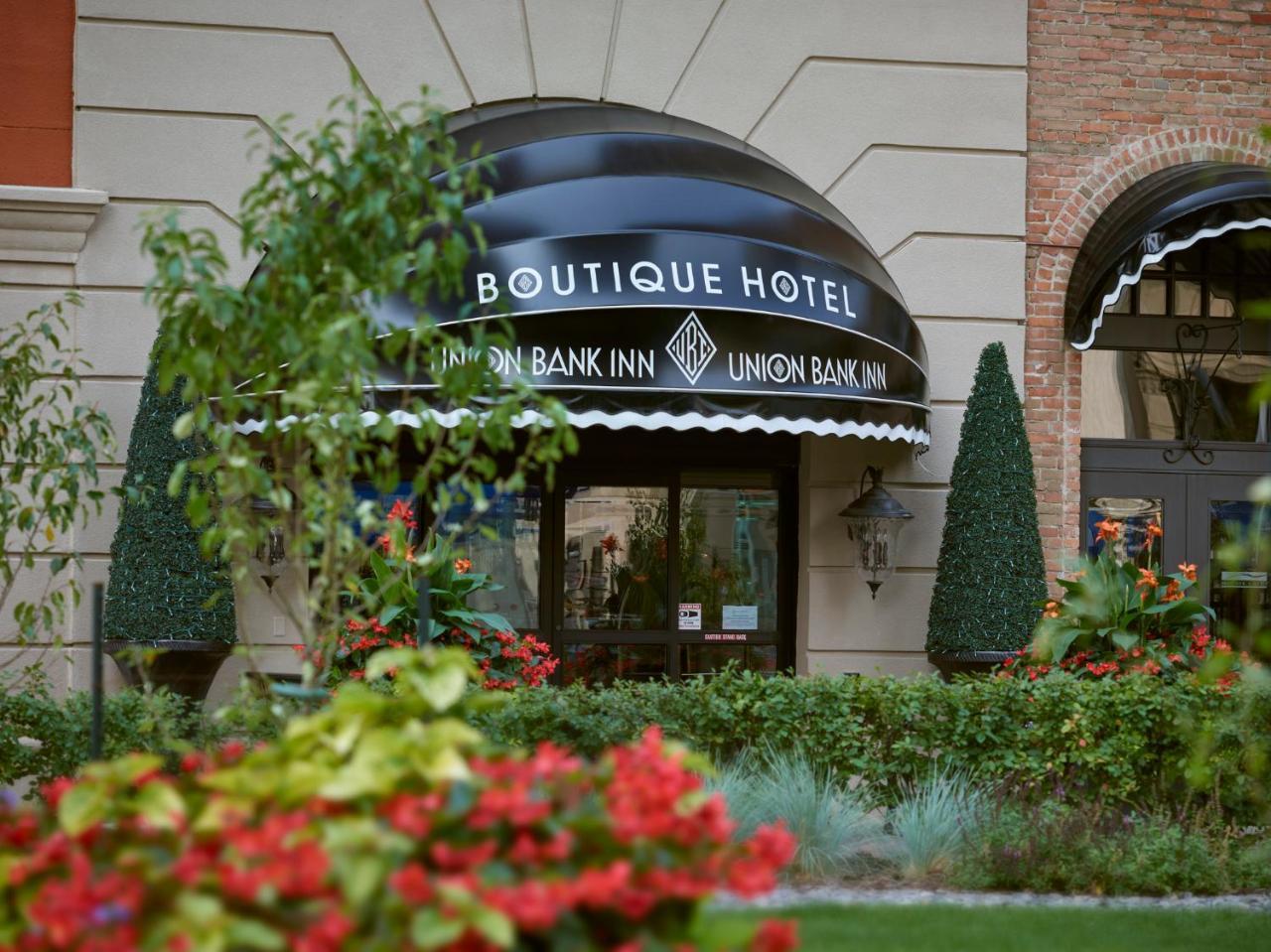 Union Bank Inn Edmonton Extérieur photo
